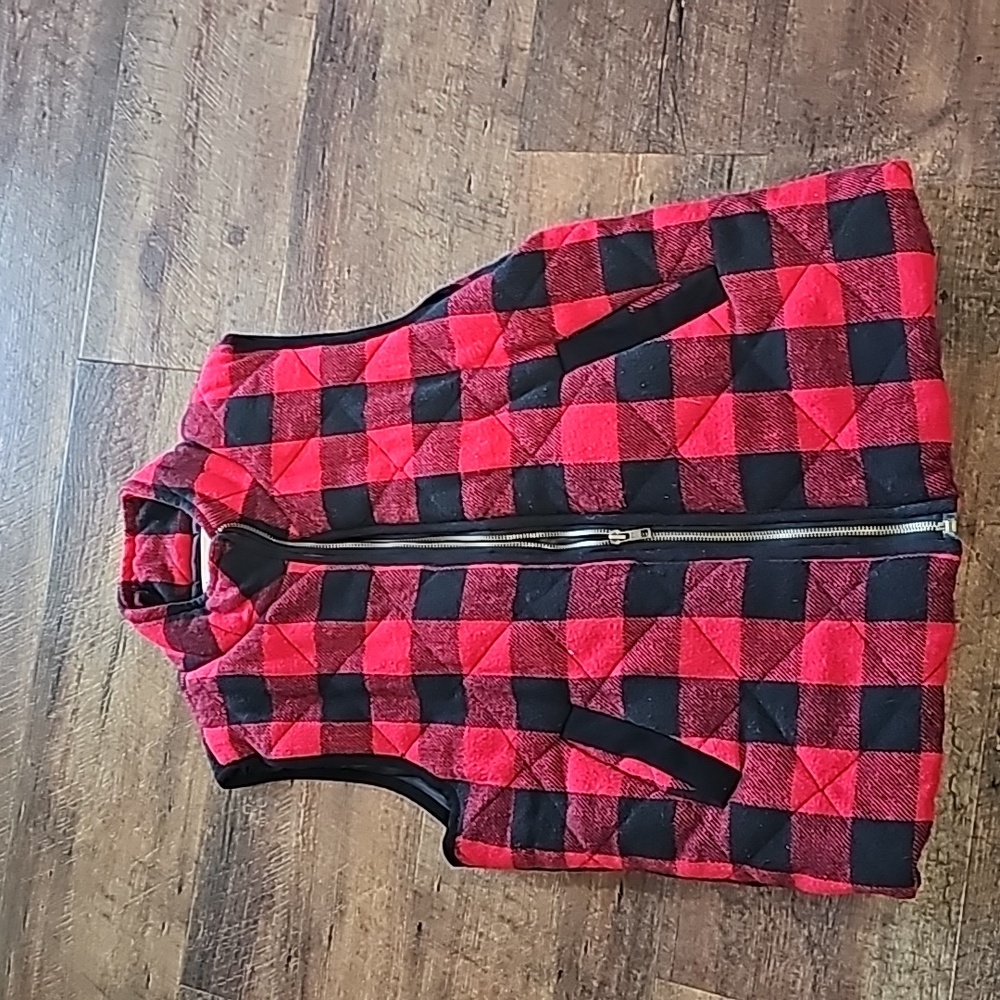 Vanilla Bay Buffalo Plaid Quilted Vest Red Black Women's SizeSmall